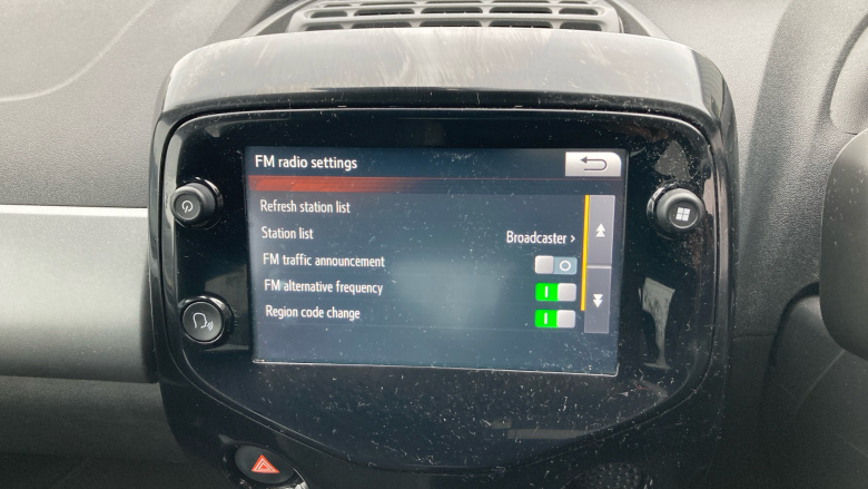 Toyota Aygo 1.0 VVT-i X-Trend TSS 5dr x-shift Petrol Hatchback